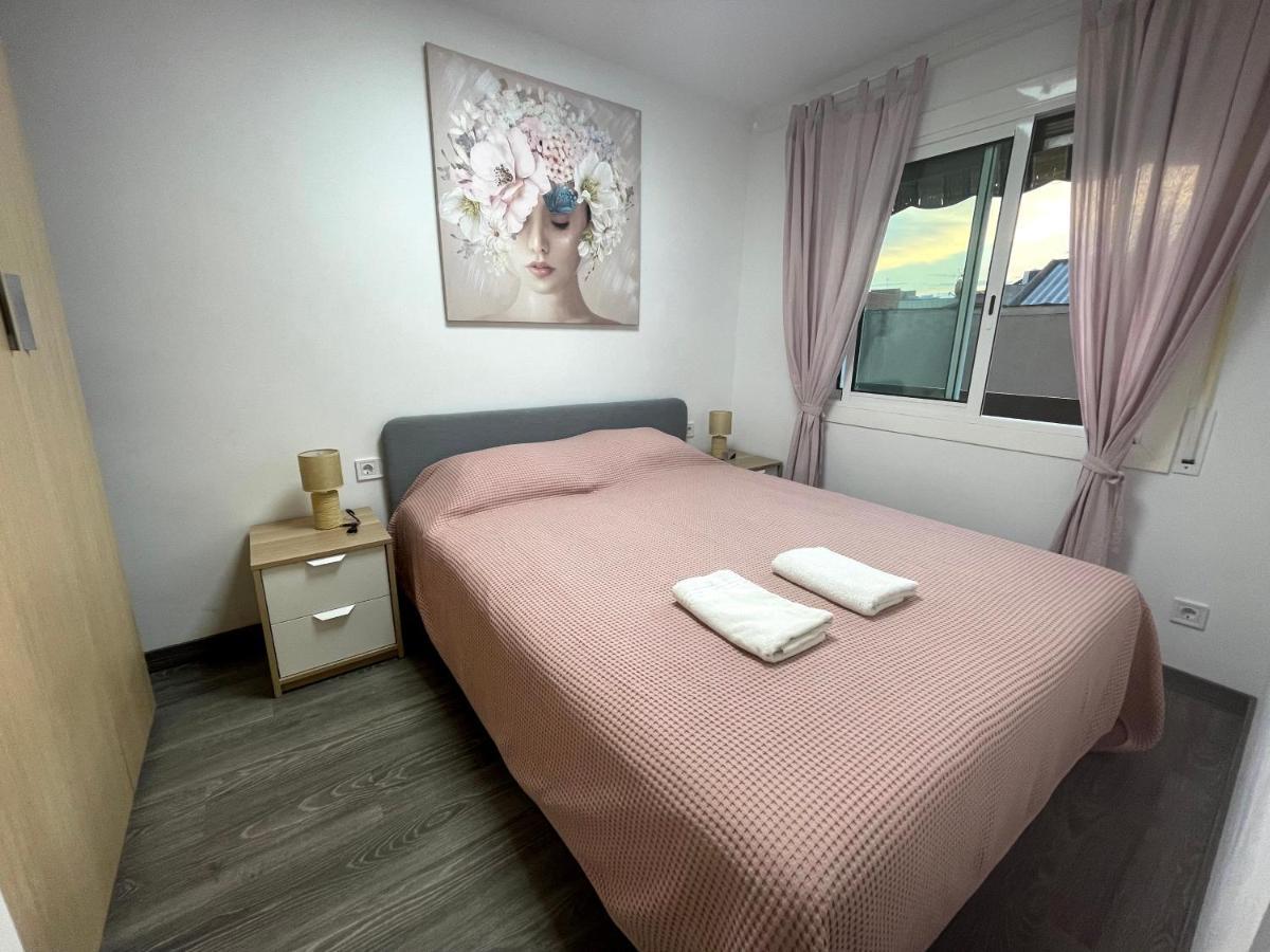 Sant Adria Beach Apartment Wi-Fi Parking Free Sant Adria de Besos Exterior photo