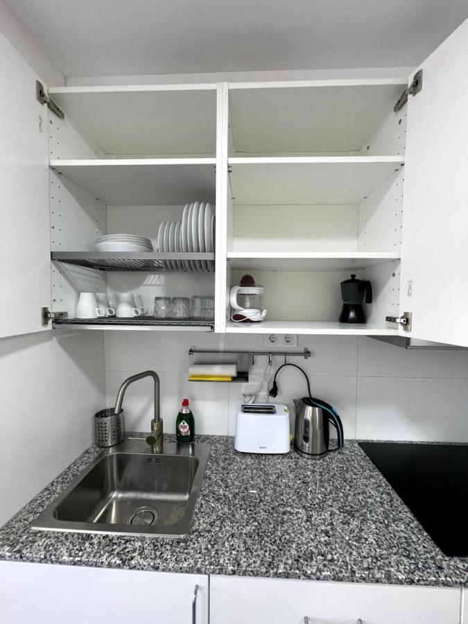 Sant Adria Beach Apartment Wi-Fi Parking Free Sant Adria de Besos Exterior photo